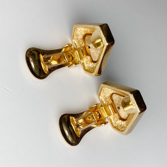 Christian Dior Vintage Clip On Earrings - Picture 6 of 12
